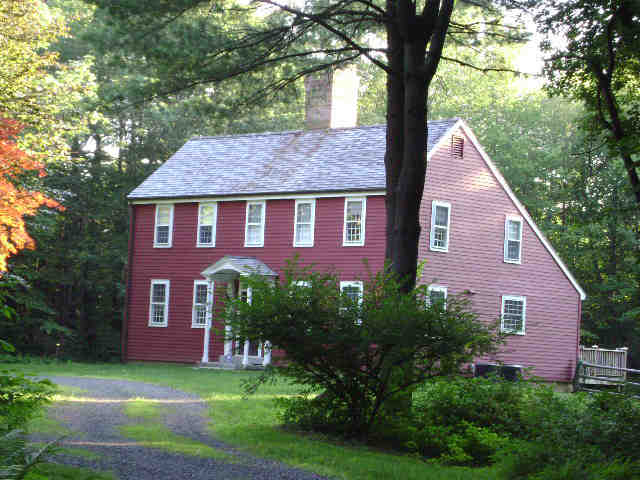 Building photograph for 61 MUNGER LN
